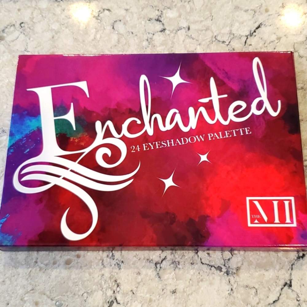 MI Enchanted EyeShadow Pallete, Brand NEW